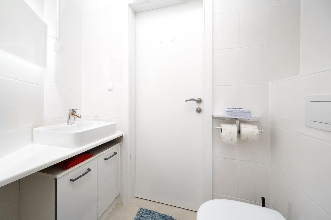 Appartamento Malixa - In The Heart Of Next To Metro